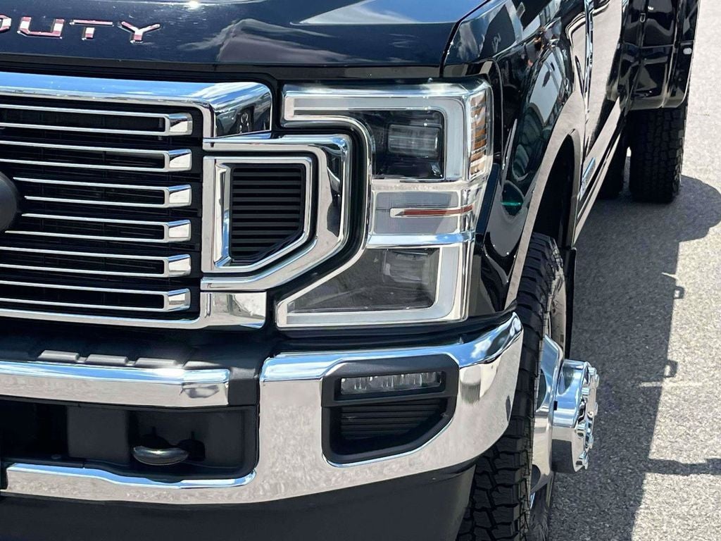 2022 Ford F-350SD Lariat