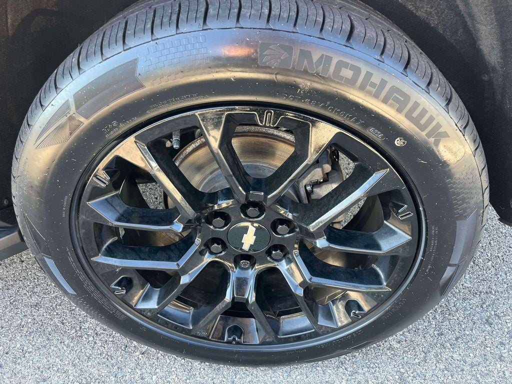 2023 Chevrolet Suburban High Country