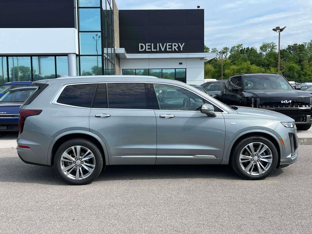 2023 Cadillac XT6 Premium Luxury
