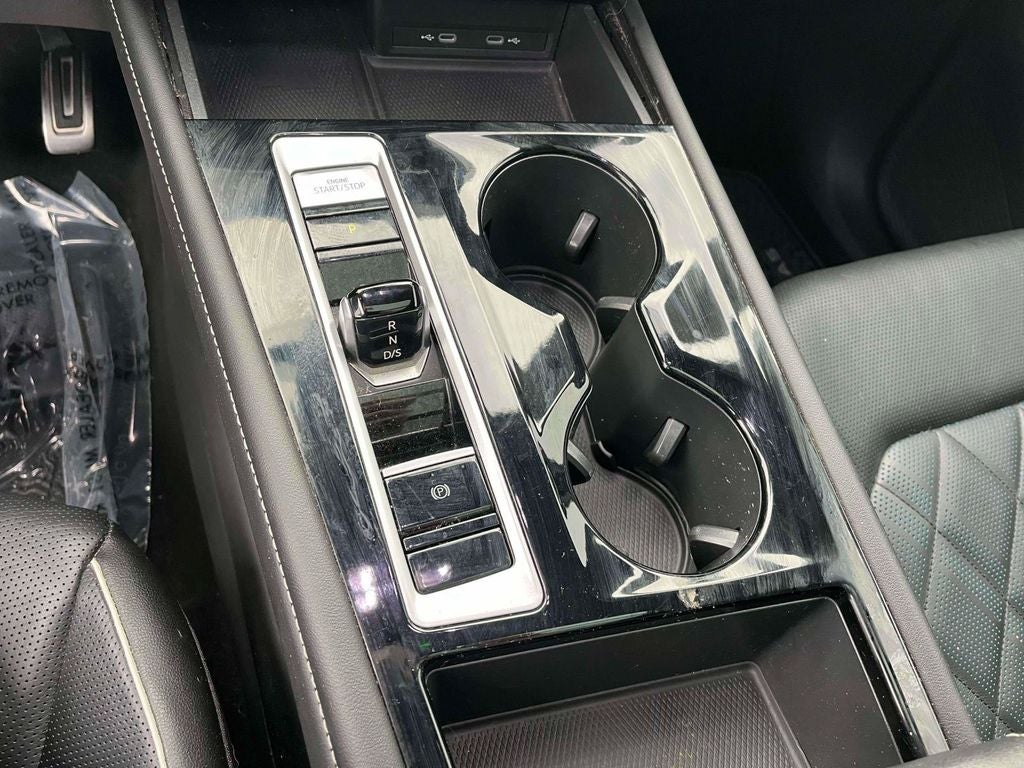 2024 Volkswagen Atlas Cross Sport 2.0T SEL Premium R-Line
