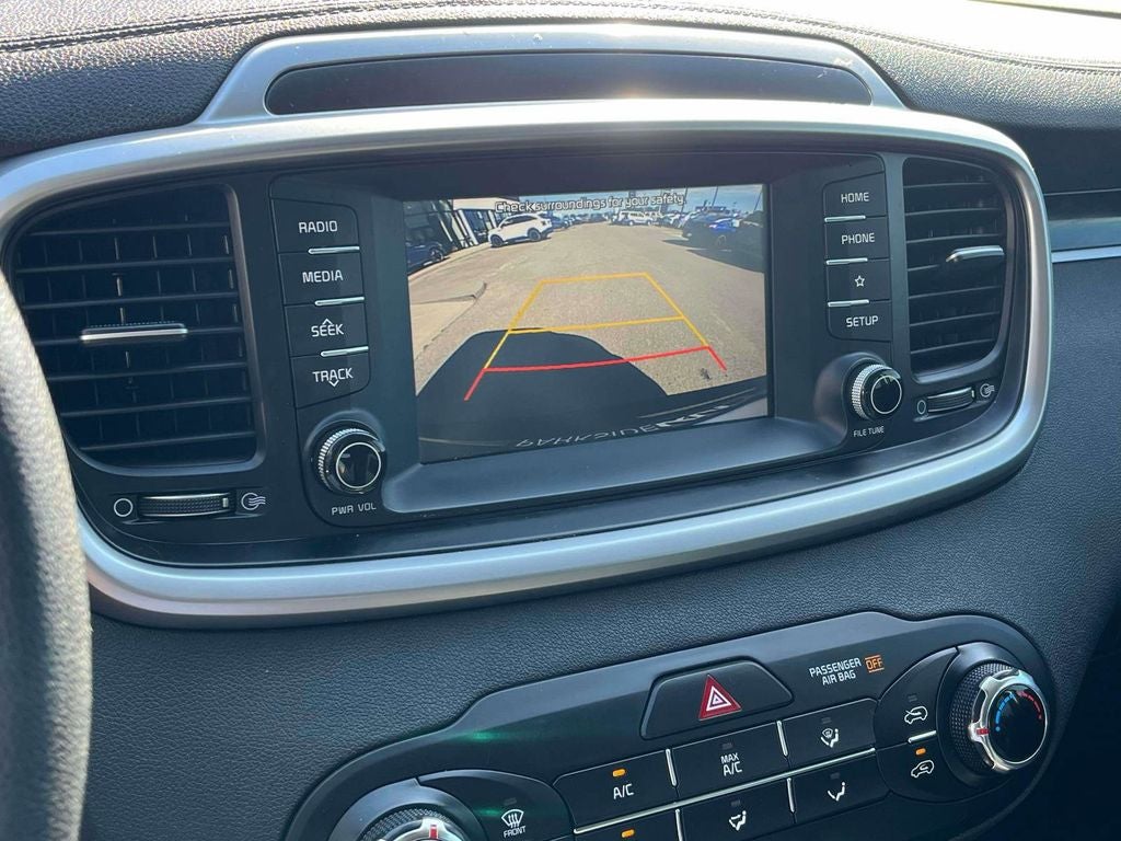 2020 Kia Sorento LX