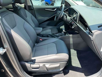 2025 Kia Niro EX