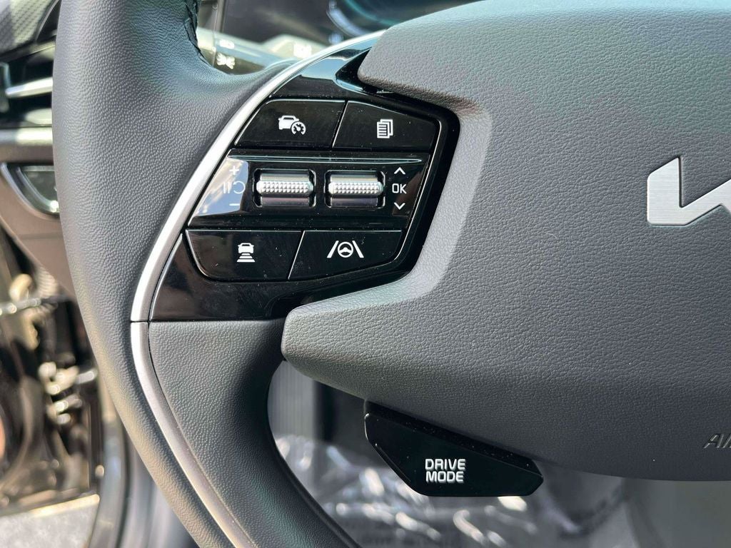 2025 Kia Niro EX
