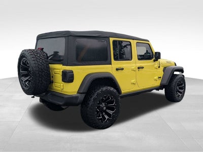 2022 Jeep Wrangler Unlimited Willys