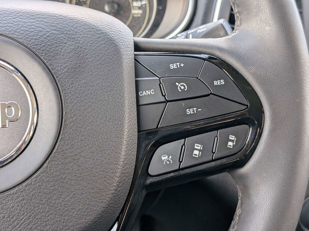 2023 Jeep Cherokee Altitude