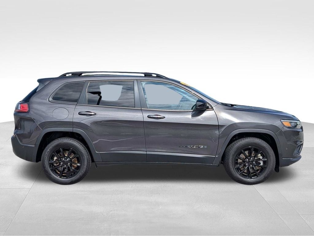 2023 Jeep Cherokee Altitude