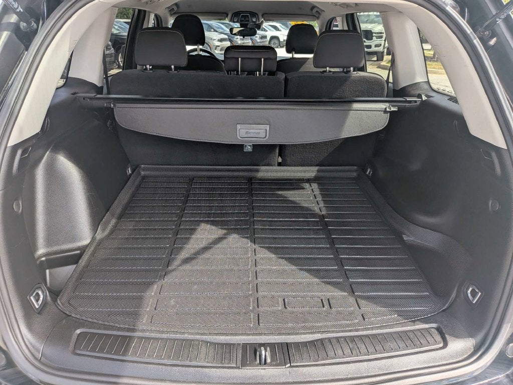 2022 Jeep Grand Cherokee Laredo