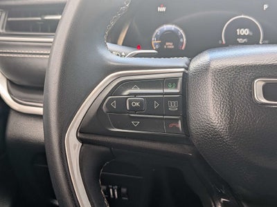 2022 Jeep Grand Cherokee Laredo