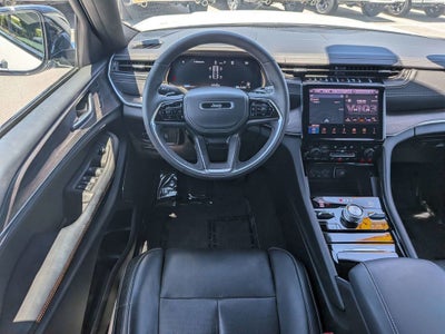 2025 Jeep Grand Cherokee Overland