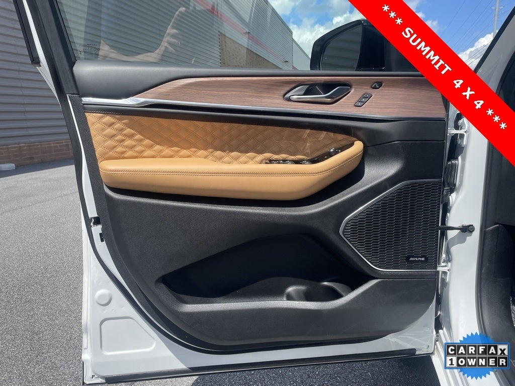 2024 Jeep Grand Cherokee Summit