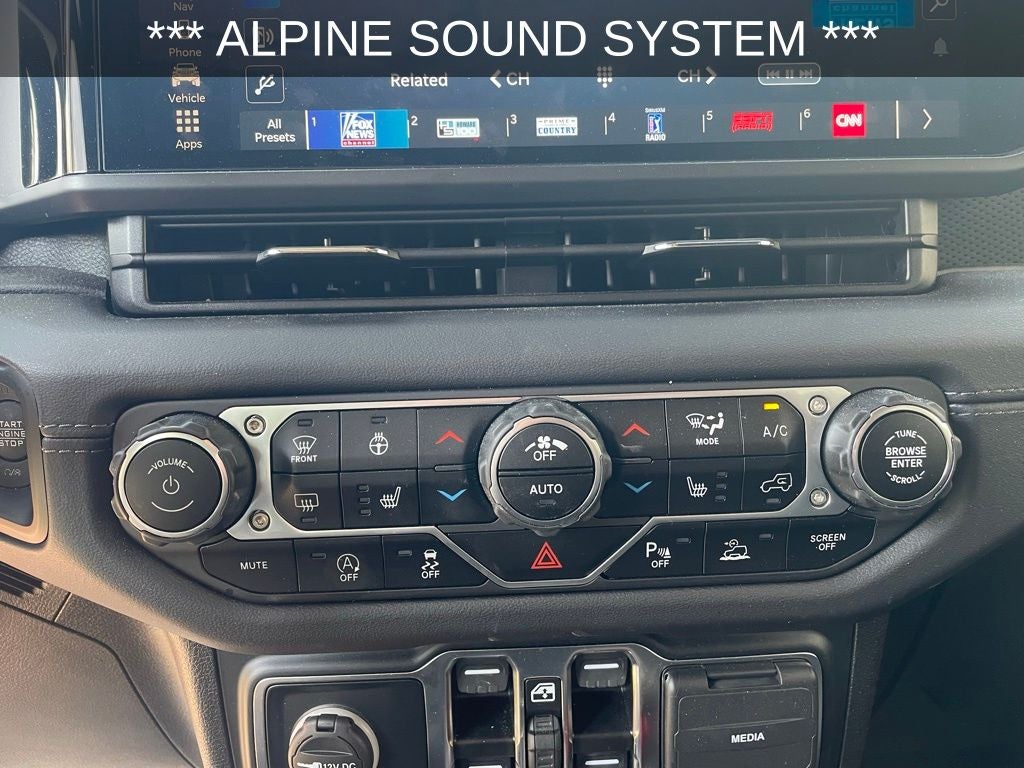 2024 Jeep Wrangler Rubicon X