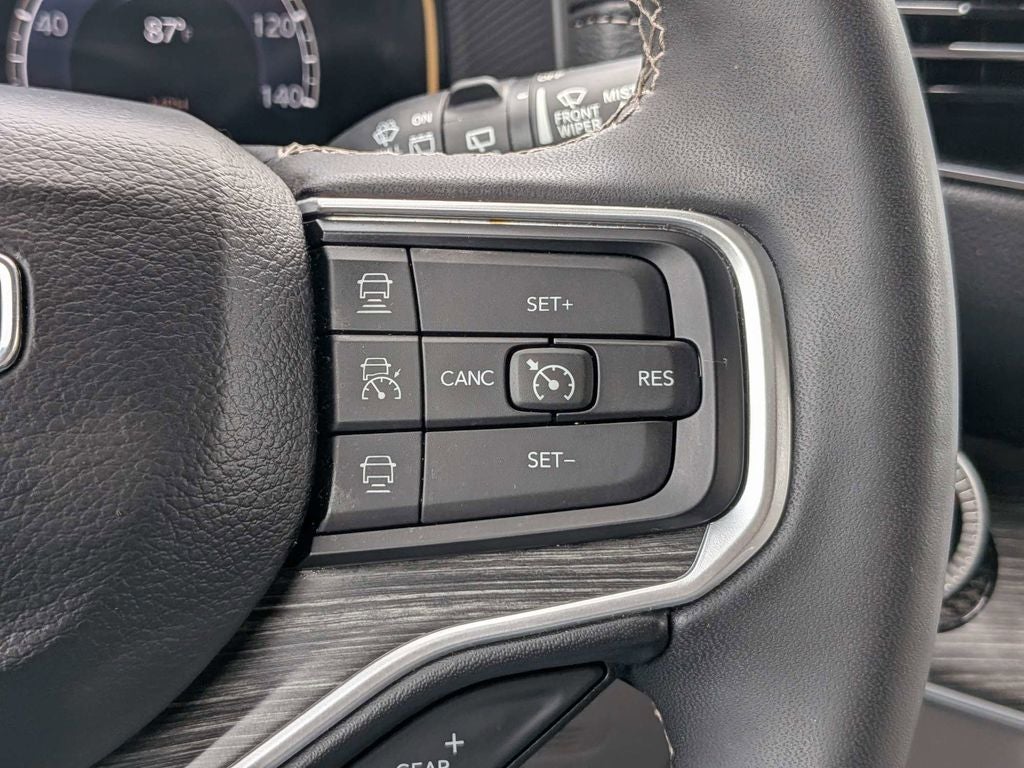 2024 Jeep Wagoneer L Series II