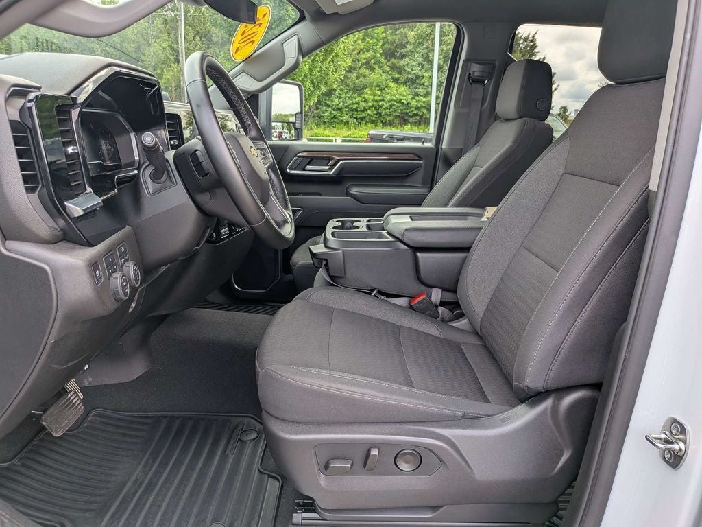 2025 Chevrolet Silverado 2500HD LT