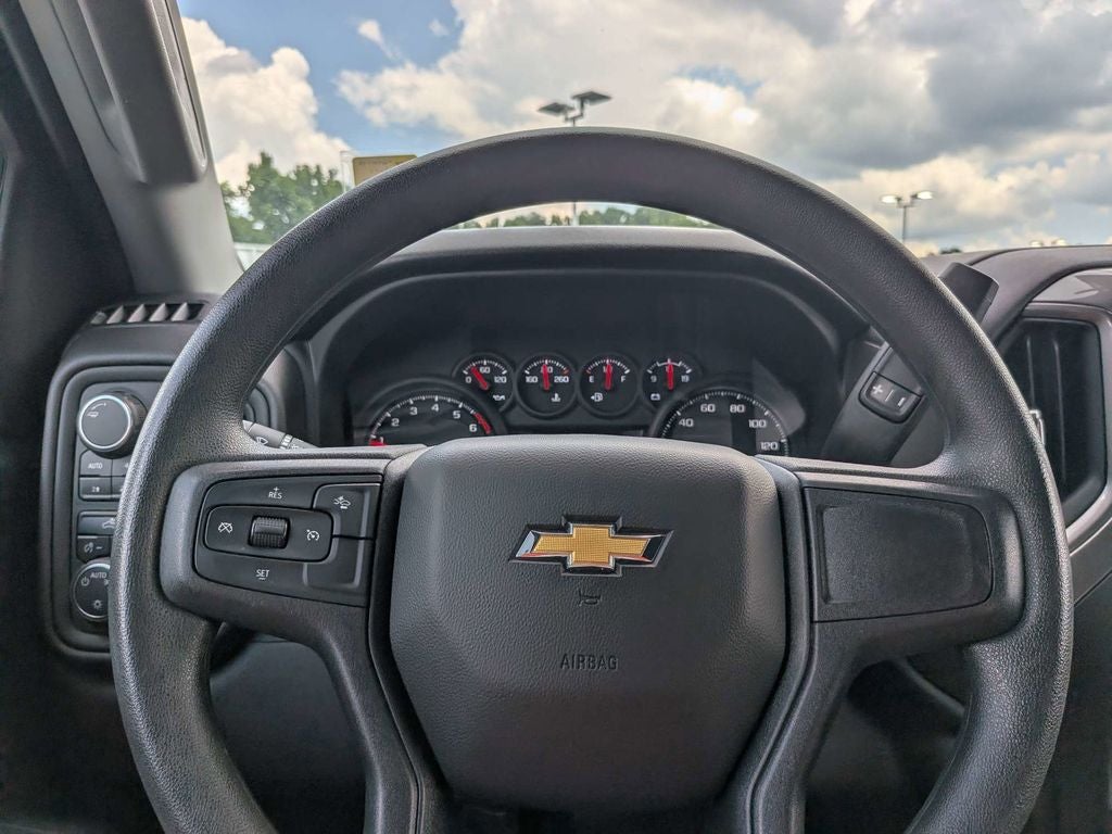 2025 Chevrolet Silverado 1500 Custom