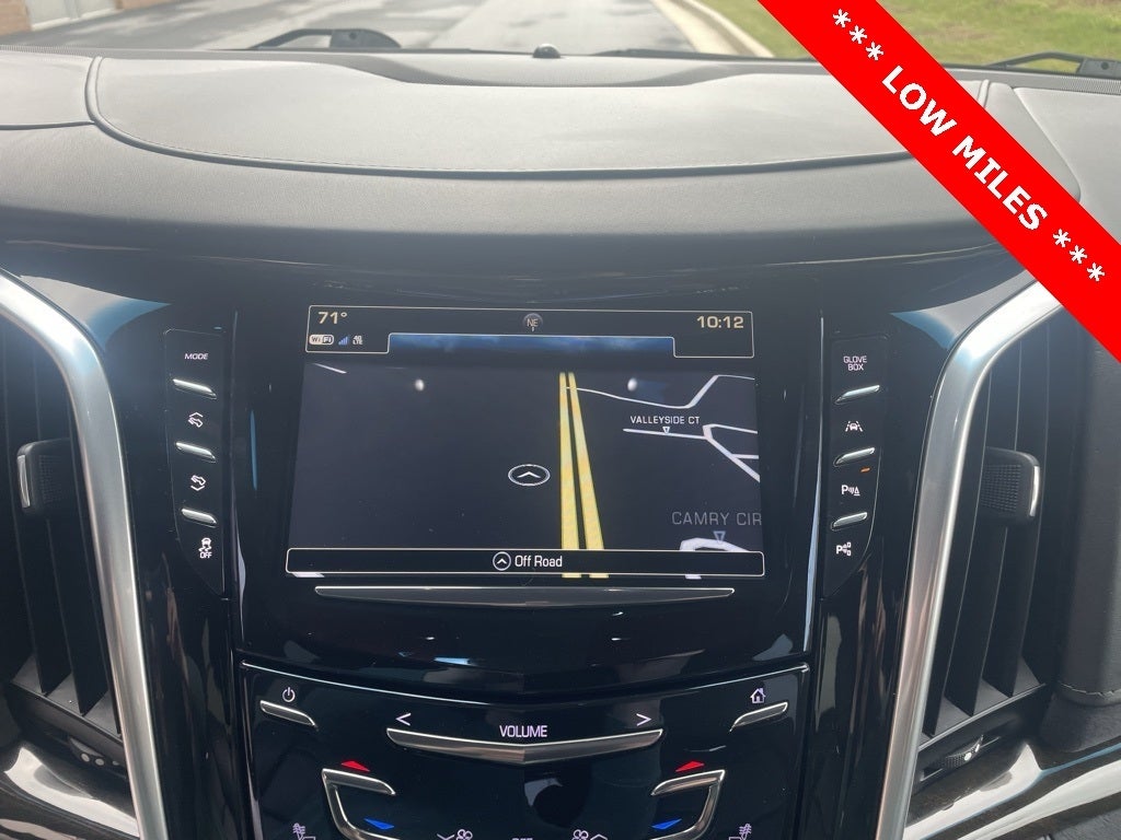2019 Cadillac Escalade Platinum Edition