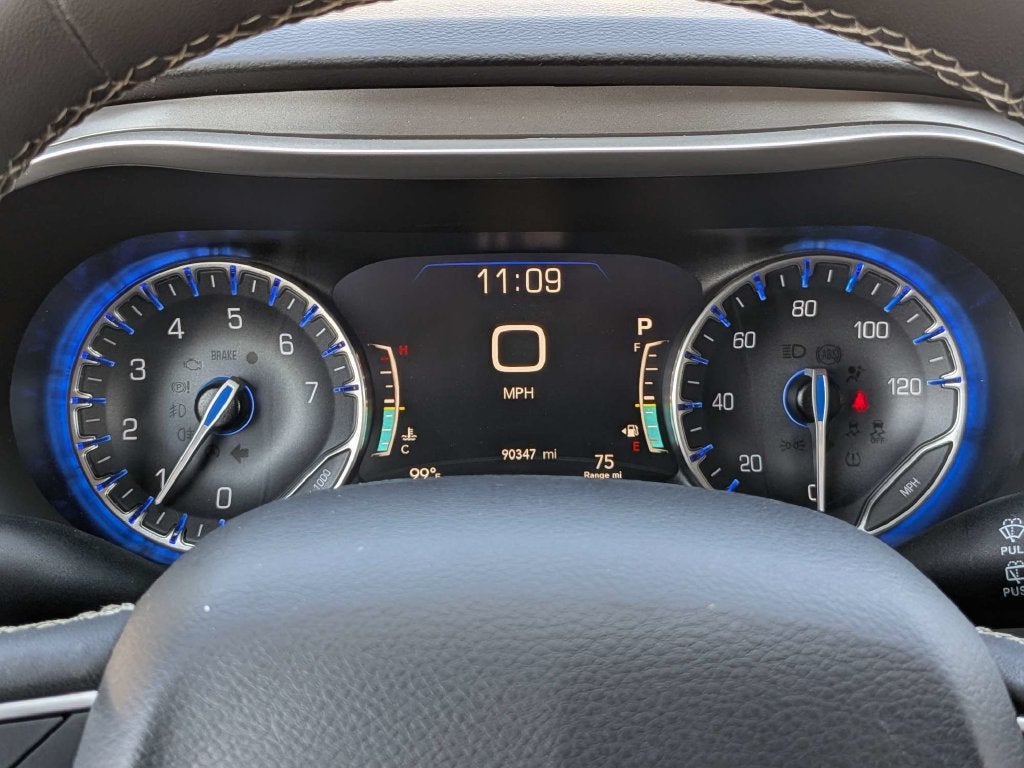 2022 Chrysler Pacifica Touring L