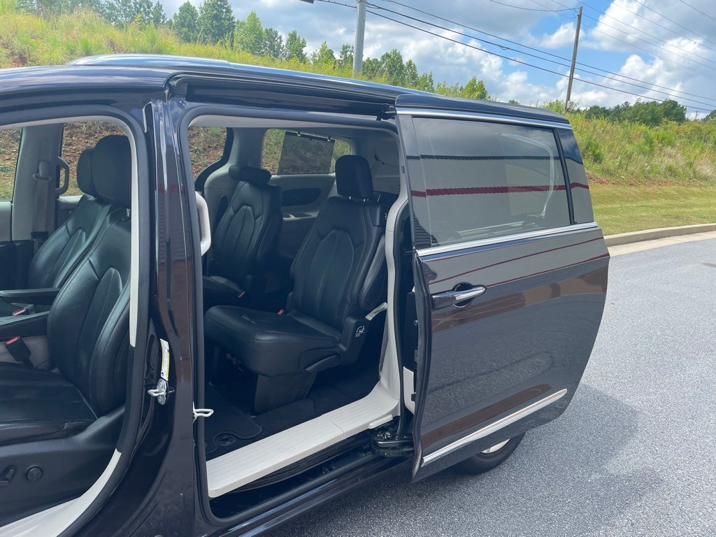 2018 Chrysler Pacifica Touring L Plus