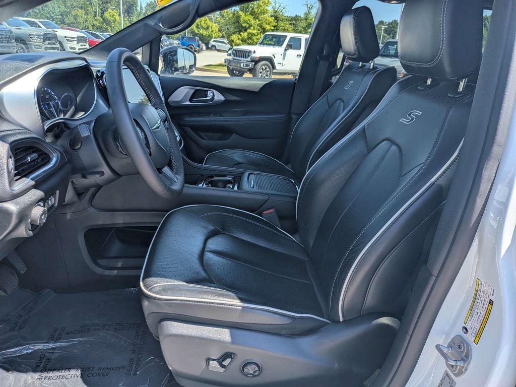 2025 Chrysler Pacifica Limited