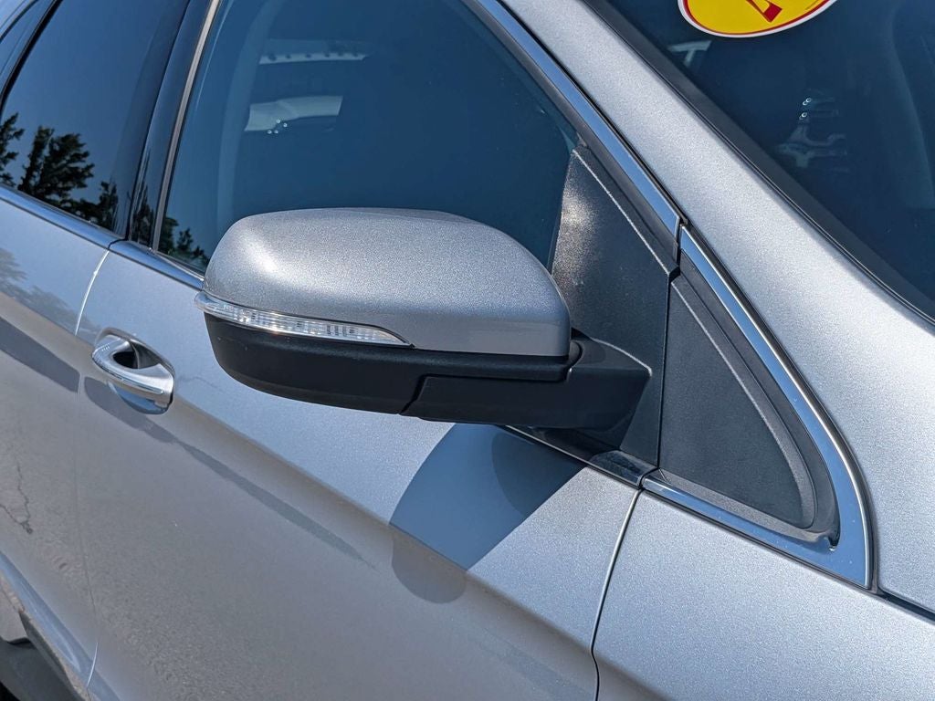 2021 Ford Edge Titanium