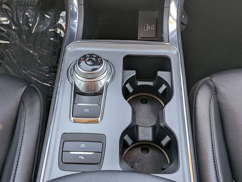 2021 Ford Edge Titanium