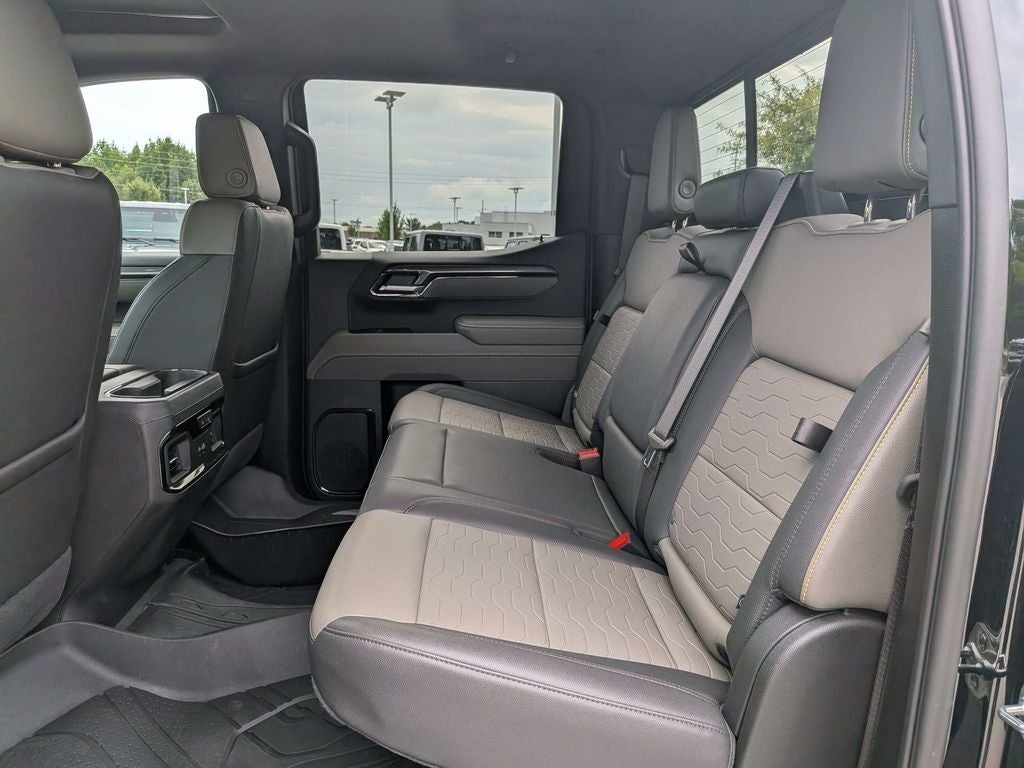 2025 Chevrolet Silverado 1500 ZR2