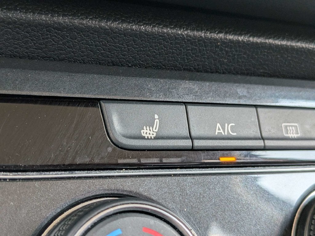 2024 Volkswagen Tiguan 2.0T Wolfsburg Edition