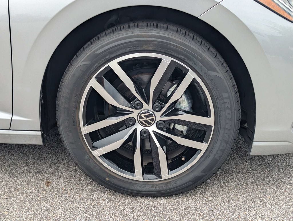 2025 Volkswagen Jetta 1.5T SE
