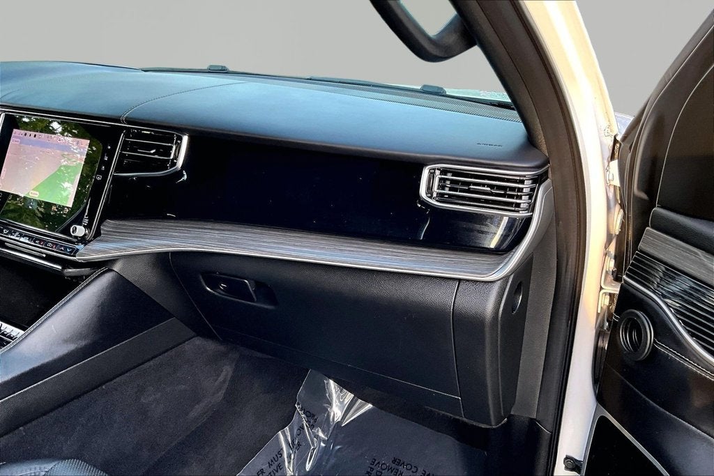 2023 Jeep Wagoneer Series III