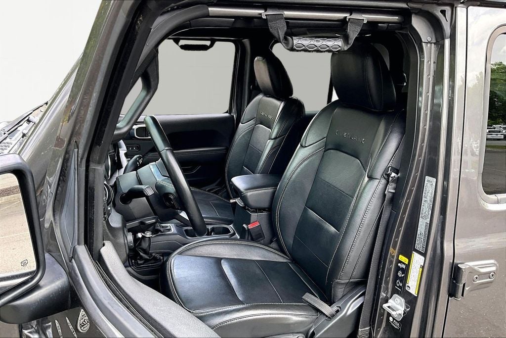 2022 Jeep Gladiator Overland