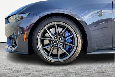 2025 Ford Mustang Dark Horse