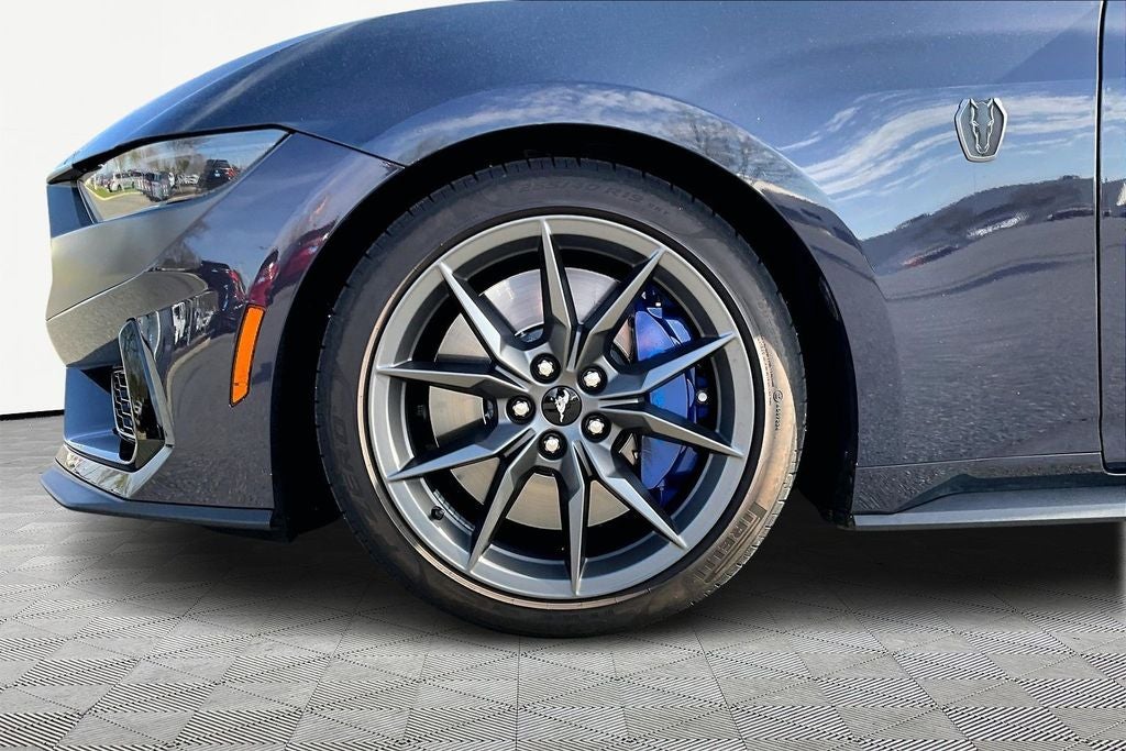 2025 Ford Mustang Dark Horse