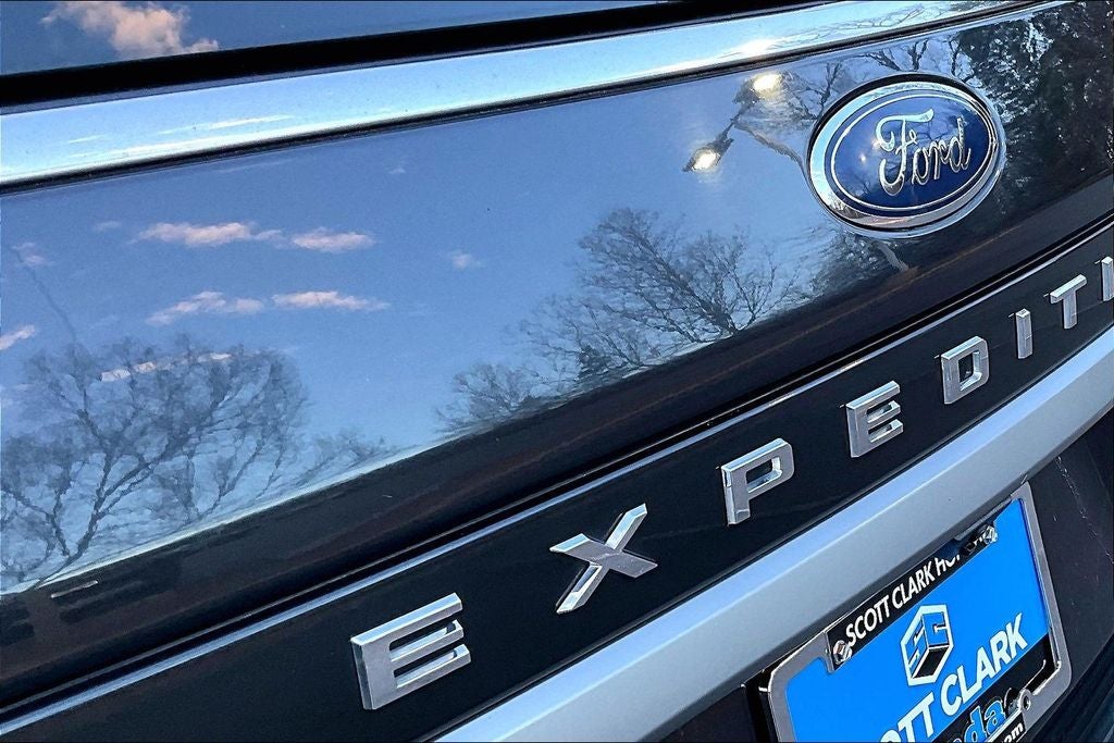 2024 Ford Expedition Max XLT