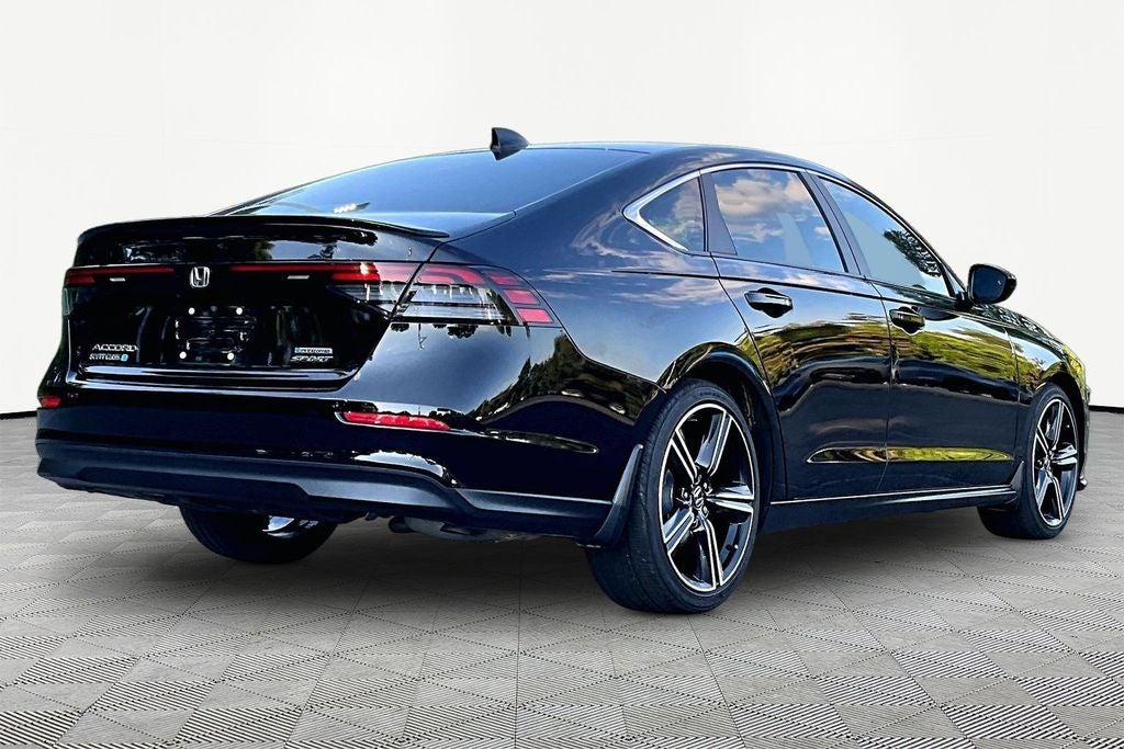 2025 Honda Accord Hybrid Sport