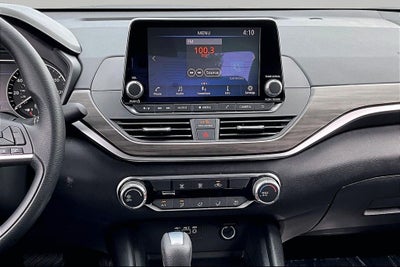 2026 Nissan Altima SV