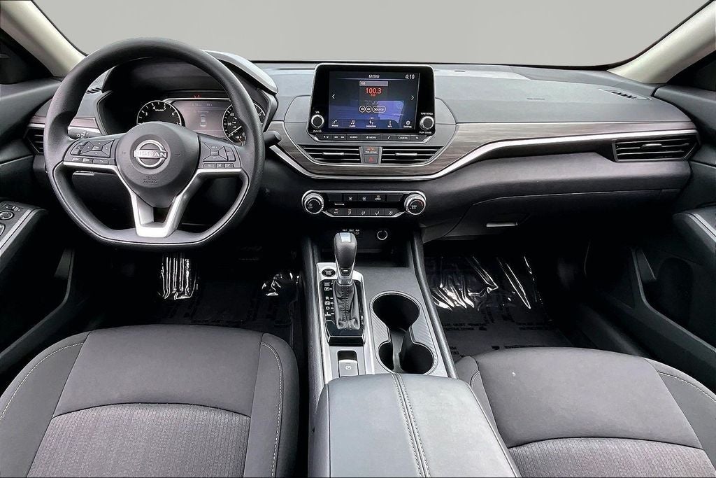 2026 Nissan Altima SV