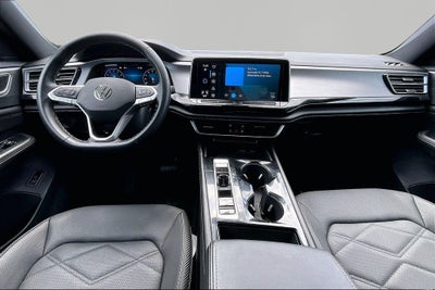 2025 Volkswagen Atlas Cross Sport 2.0T SE w/Technology