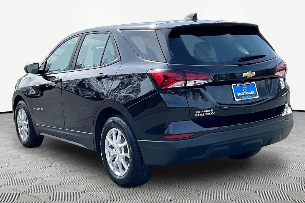 2022 Chevrolet Equinox LS