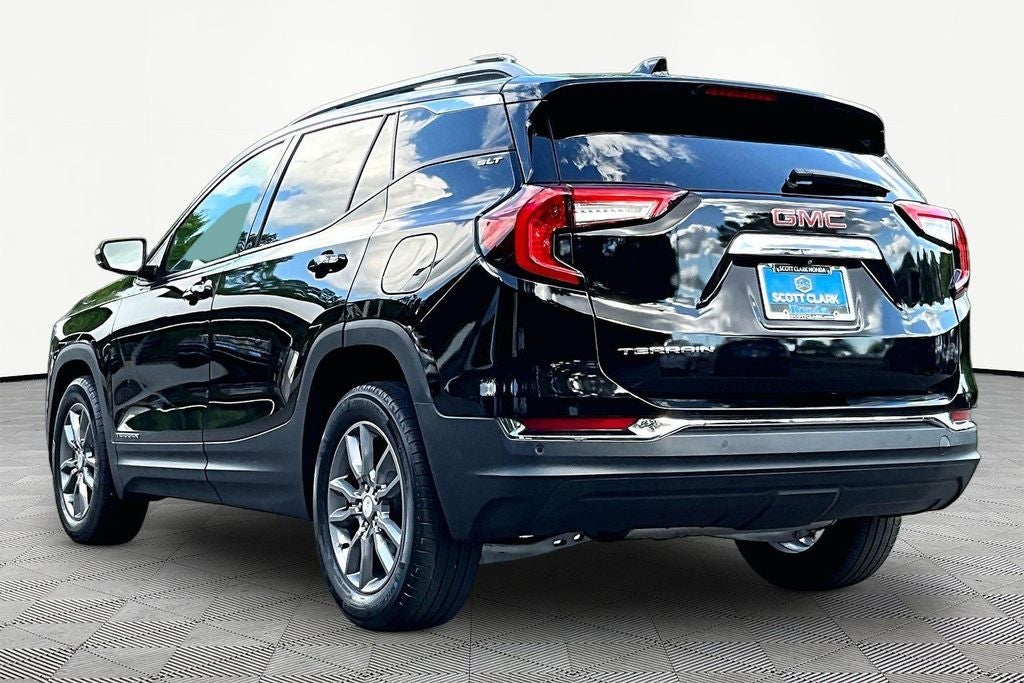 2023 GMC Terrain SLT