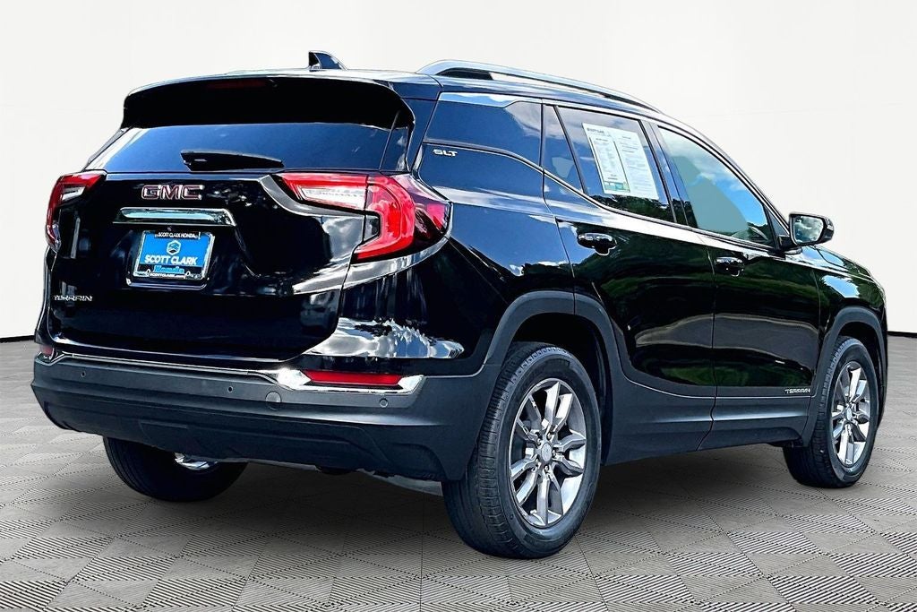 2023 GMC Terrain SLT