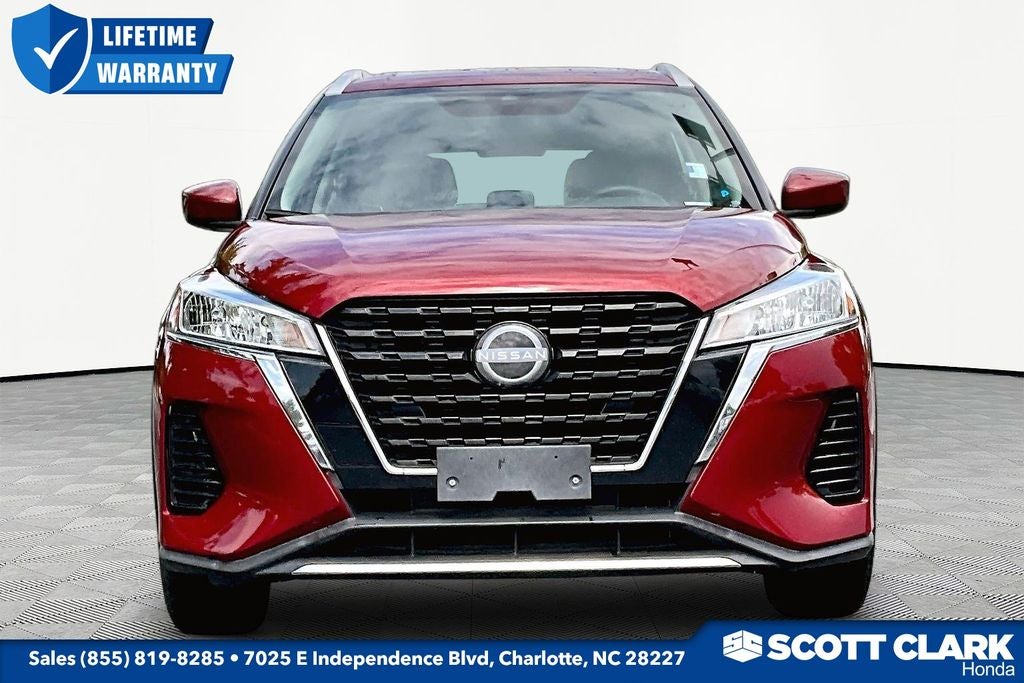 2022 Nissan Kicks SV