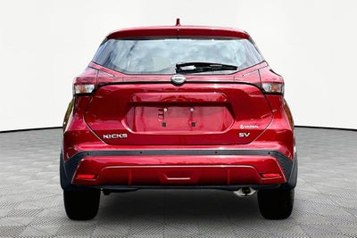 2022 Nissan Kicks SV