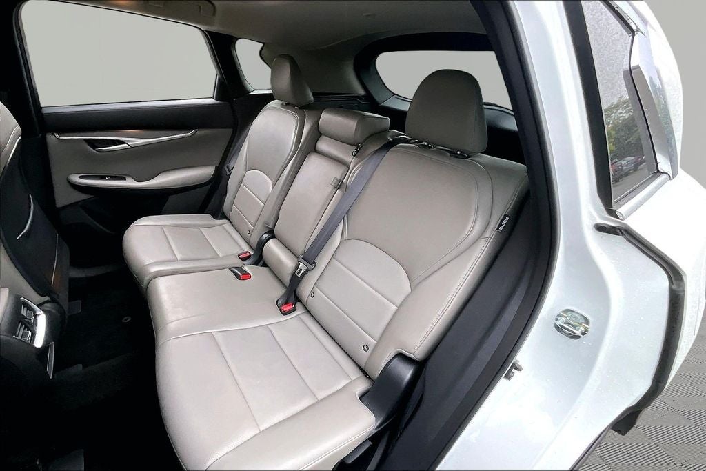 2023 INFINITI QX50 LUXE