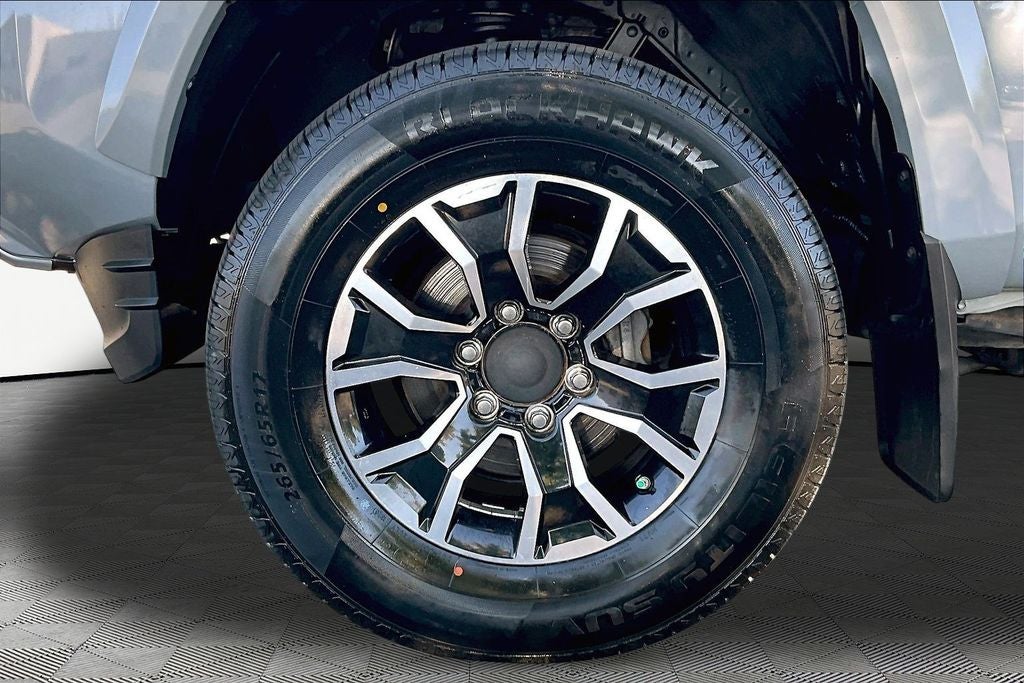 2020 Toyota Tacoma TRD Sport