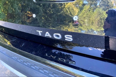 2025 Volkswagen Taos S