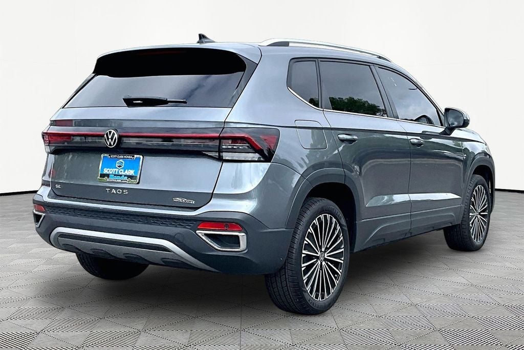 2025 Volkswagen Taos SE