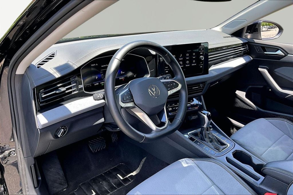 2025 Volkswagen Jetta SE