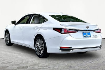 2025 Lexus ES ES 300h Luxury