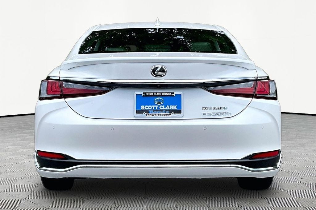 2025 Lexus ES ES 300h Luxury