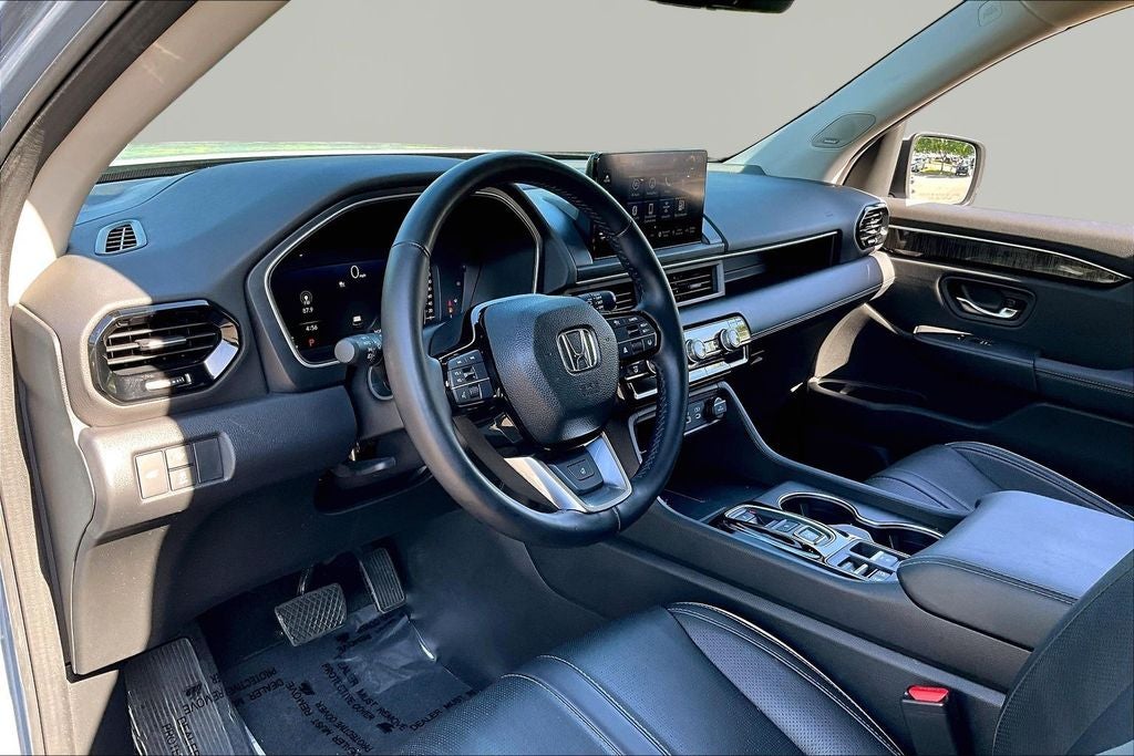 2023 Honda Pilot Elite