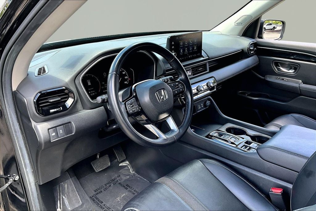 2025 Honda Pilot Touring